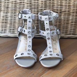 Sam Edelman Edya Grommet Sandal in Bistro Suede 8